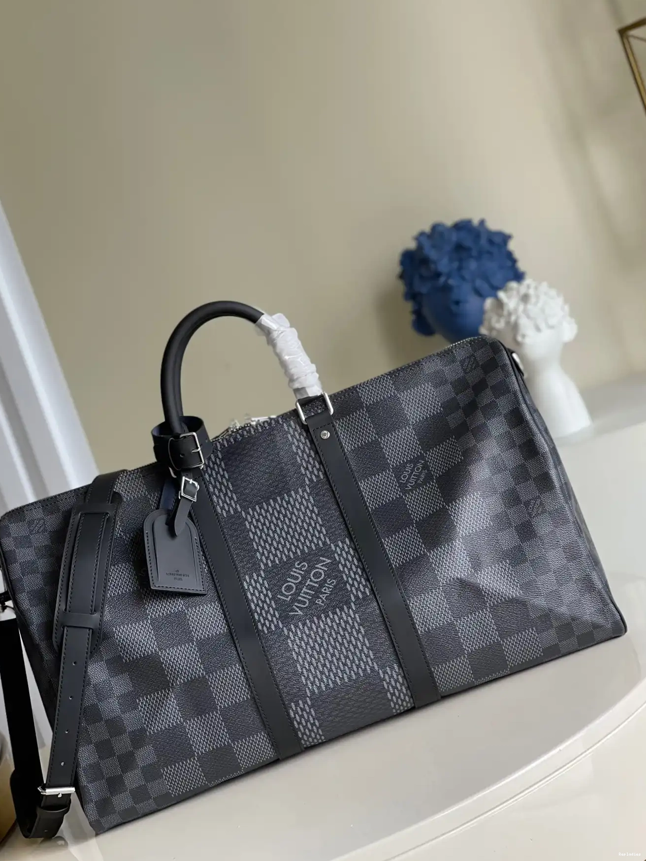 VUITTON 50 BANDOULIÈRE KEEPALL LOUIS 0520